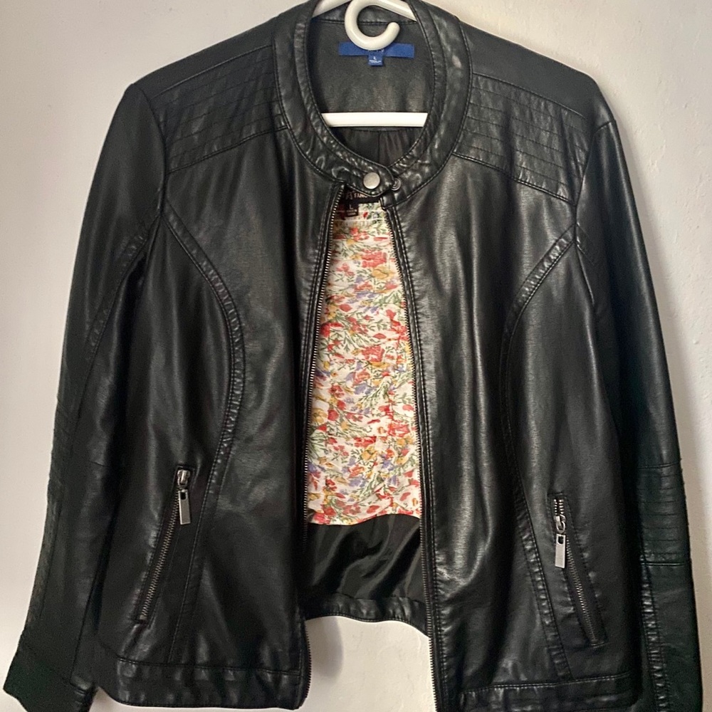Black Leather Jacket!